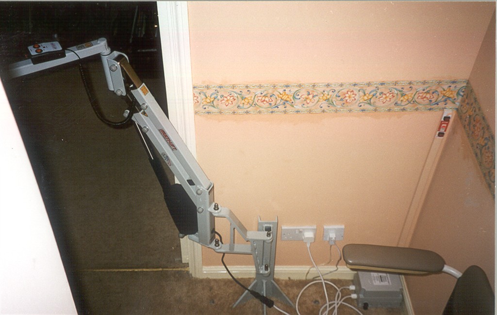 ML JUL00_15.jpg